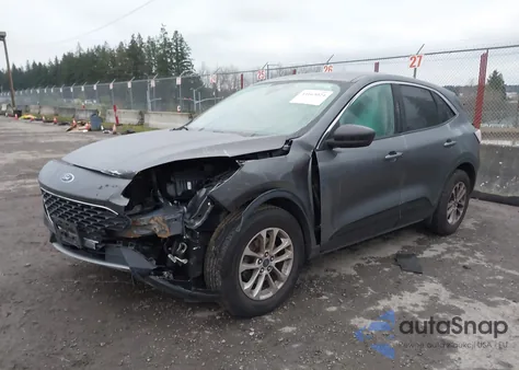 2022 Ford Escape Se z USA, uszkodzony, nr VIN 1FMCU9G6XNUB53920